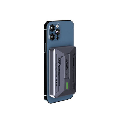 CE Magnetische opvouwbare draadloze oplader 5000 mAh Magnet Power Bank Type C Output