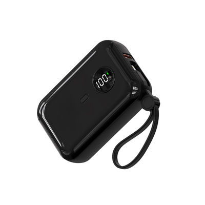 10000mAh 22.5W Universal Built In Cable Power Bank Zwart Wit Brandvast ABS PC met LED-indicatorlichten