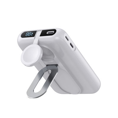 White Li Polymer Power Bank Magnetische draagbare oplader Type C Uitgang 5V/3A 15W
