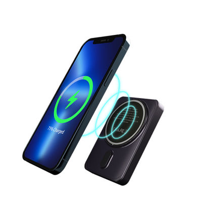 Goede prijs. 5000mAh Powerbank Magnetische oplader Lichte Magnetische Powerbank online