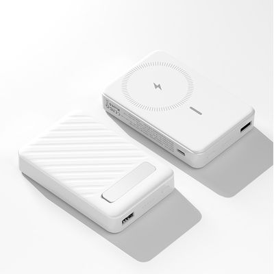 Goede prijs. Compact Draagbare Power Bank Magnetische snellaadbare Power Bank Ultra Slim online